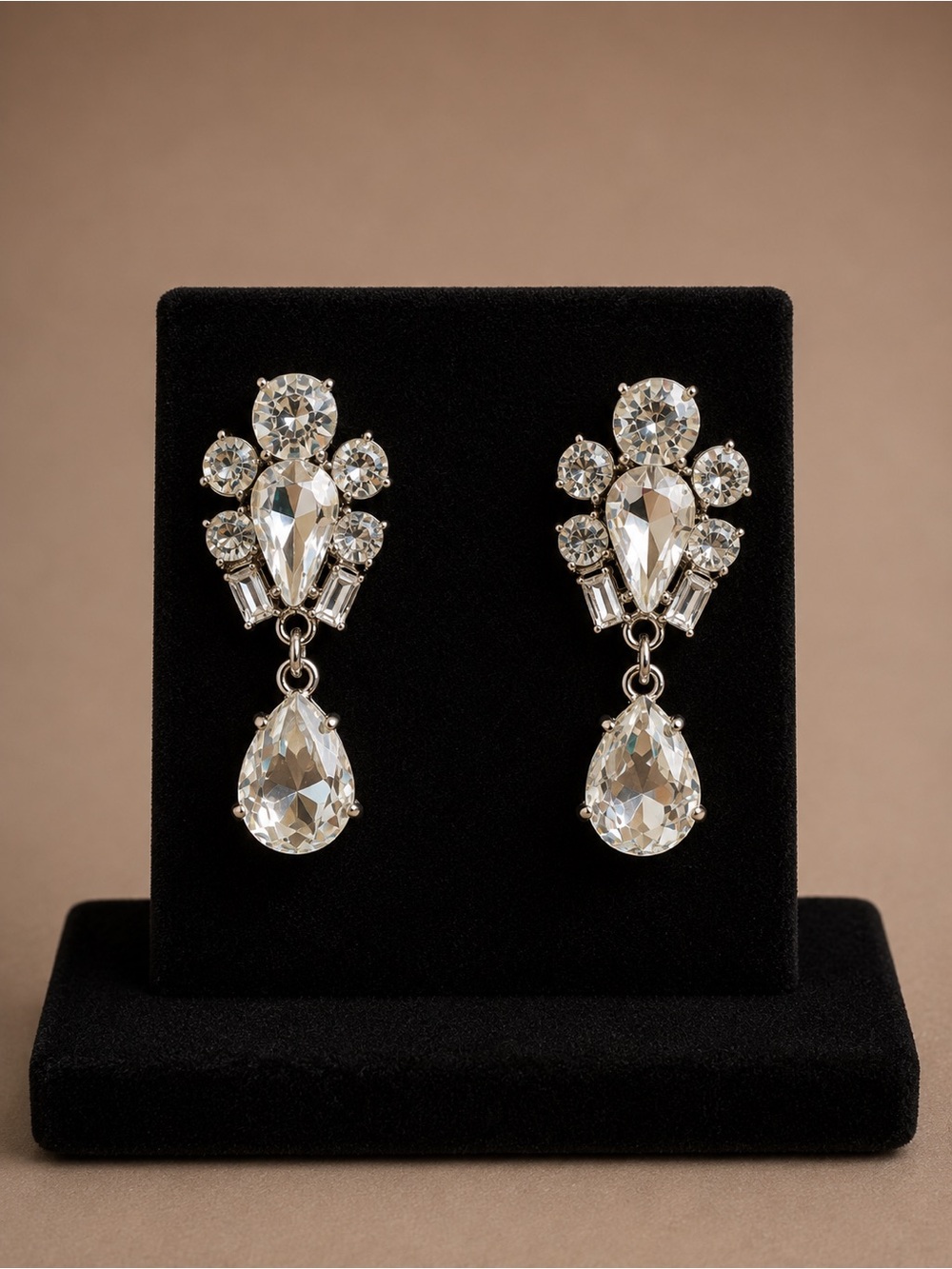 Crystal Teardrop Drop Earrings Costume Jewelry- Clear Crystal New